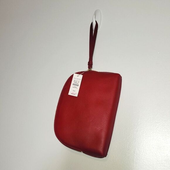 New Talbots Red Pebbled Leather Wristlet Purse - Picture 3 of 9